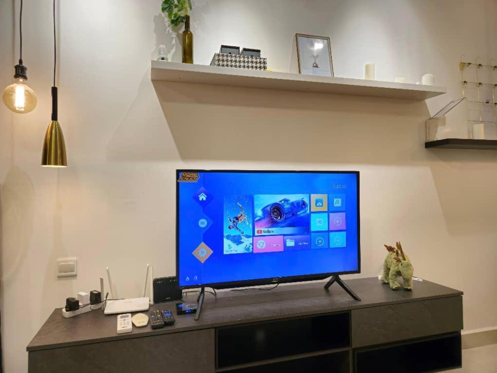 Tiara Imperio Studio 舒适和温暖环境适合情侣享受家的感觉 Kajang Luaran gambar