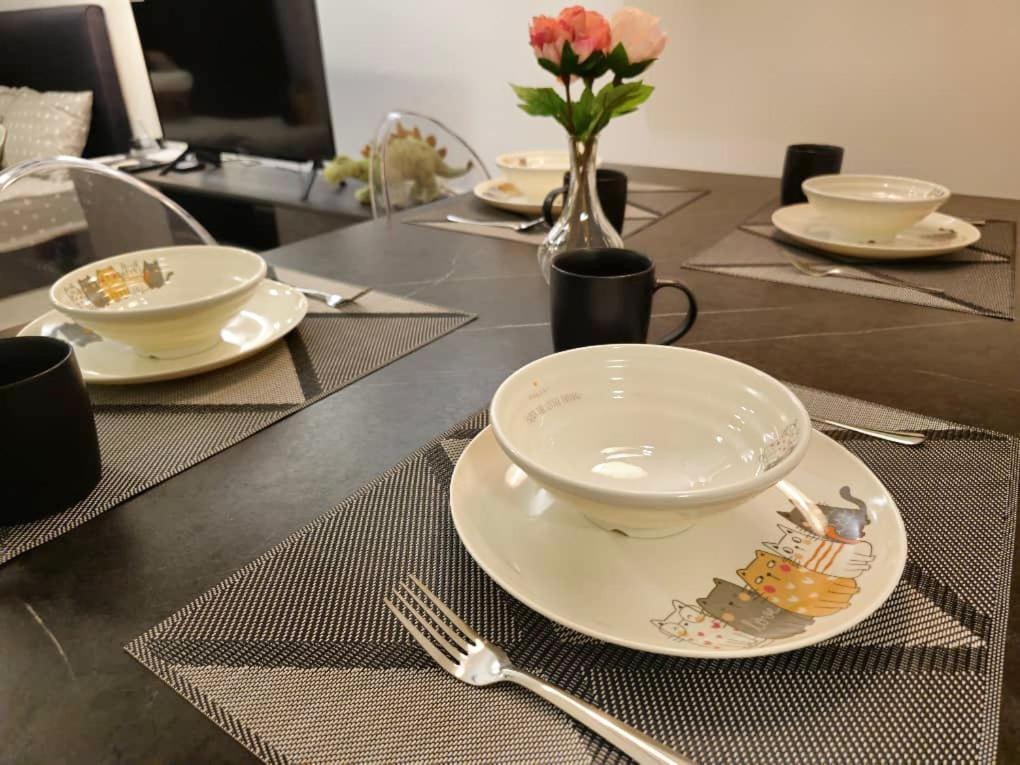 Tiara Imperio Studio 舒适和温暖环境适合情侣享受家的感觉 Kajang Luaran gambar